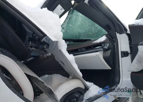 2023 Chevrolet Corvette Stingray Rwd 3Lt from USA, damaged, VIN 1G1YC3D44P5503528